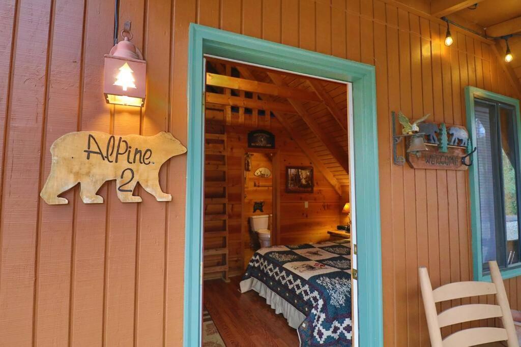 Cozy Cabin W/ Fireplace 3 Minutes To Helen! #2. Esterno foto