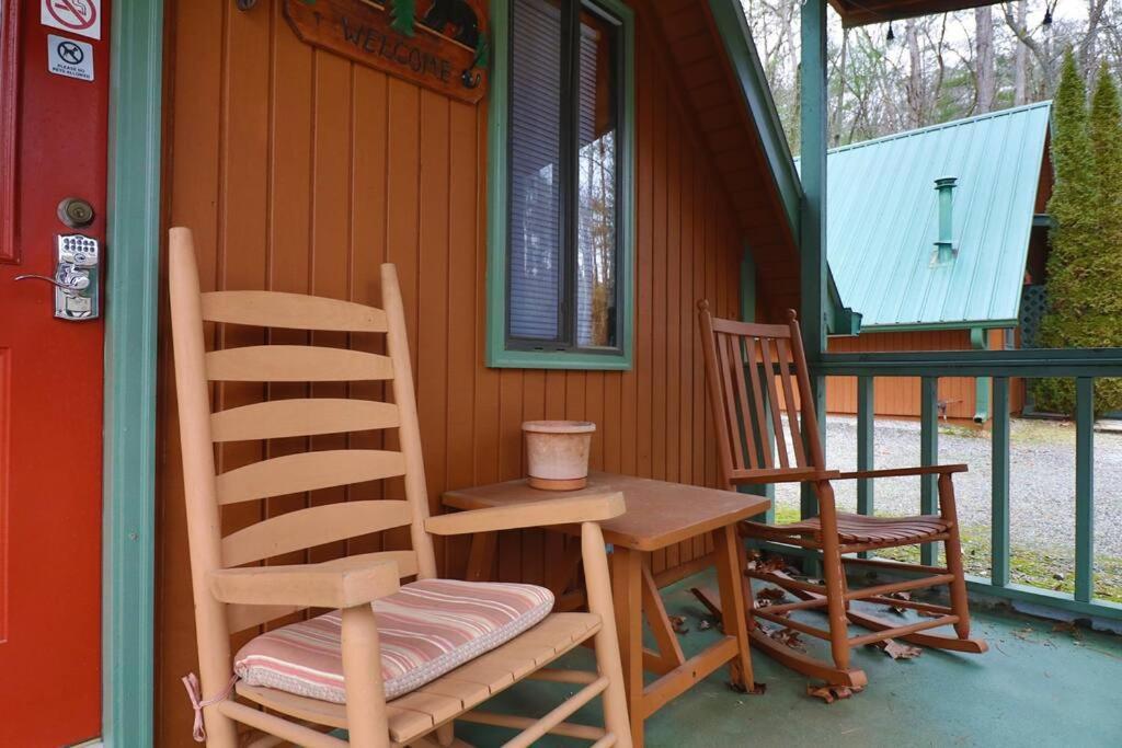 Cozy Cabin W/ Fireplace 3 Minutes To Helen! #2. Esterno foto
